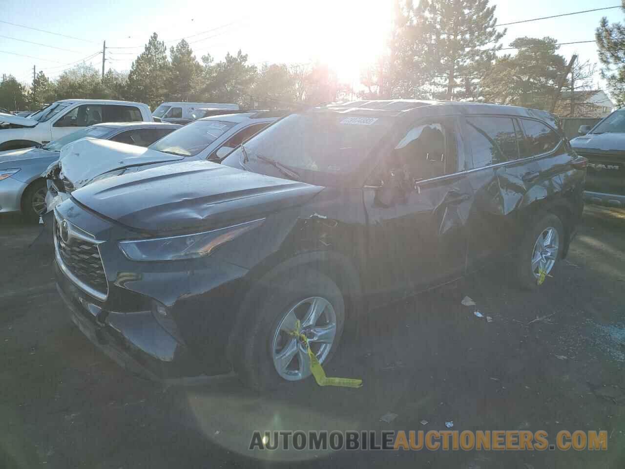 5TDBZRBH6NS576377 TOYOTA HIGHLANDER 2022