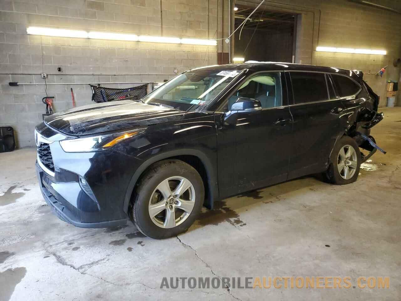 5TDBZRBH8NS564117 TOYOTA HIGHLANDER 2022