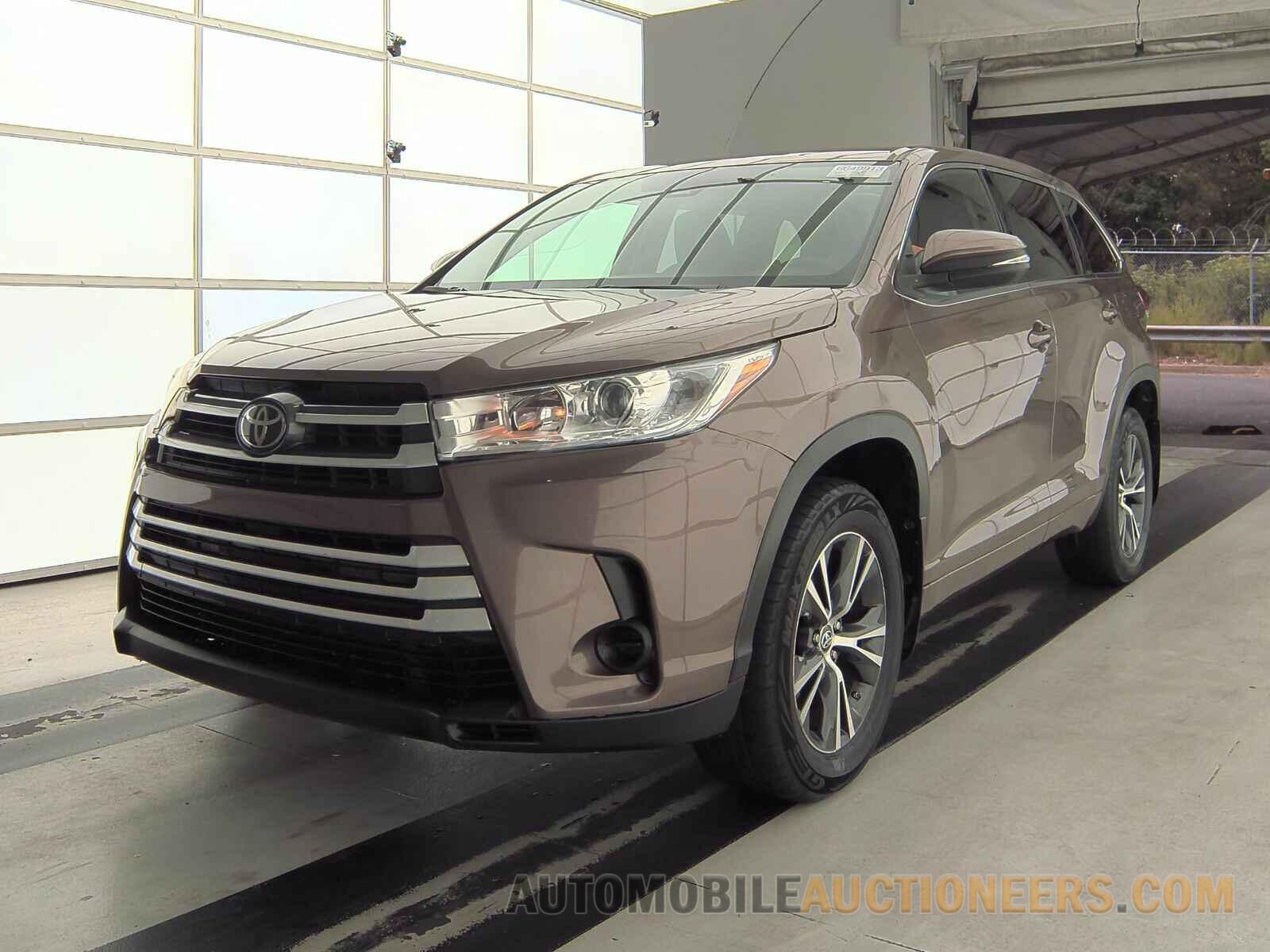 5TDBZRFH0JS834249 Toyota Highlander 2018