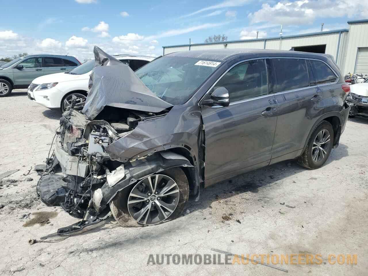 5TDBZRFH0JS838611 TOYOTA HIGHLANDER 2018