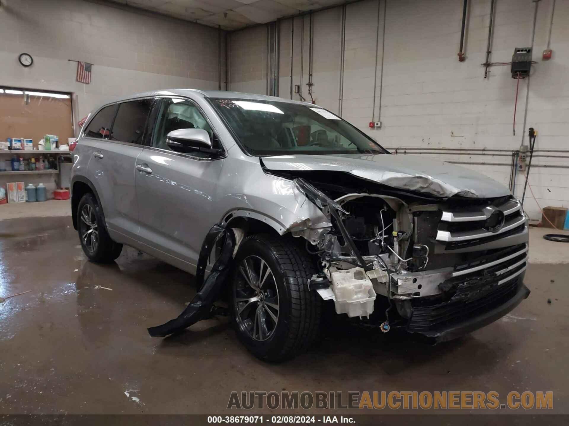 5TDBZRFH0JS853349 TOYOTA HIGHLANDER 2018