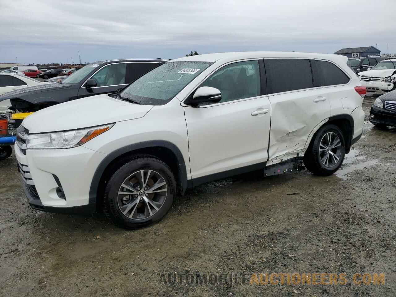 5TDBZRFH0KS977879 TOYOTA HIGHLANDER 2019