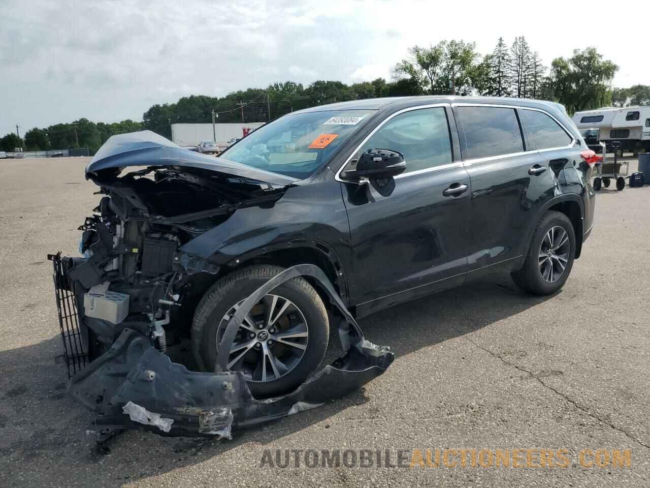 5TDBZRFH1JS888806 TOYOTA HIGHLANDER 2018