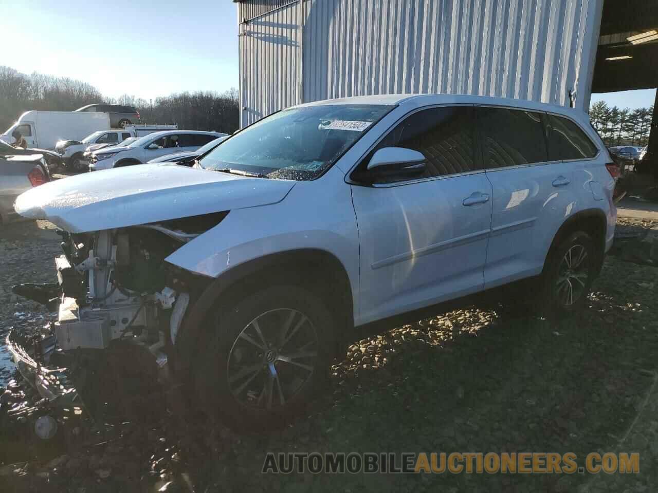 5TDBZRFH1KS979804 TOYOTA HIGHLANDER 2019