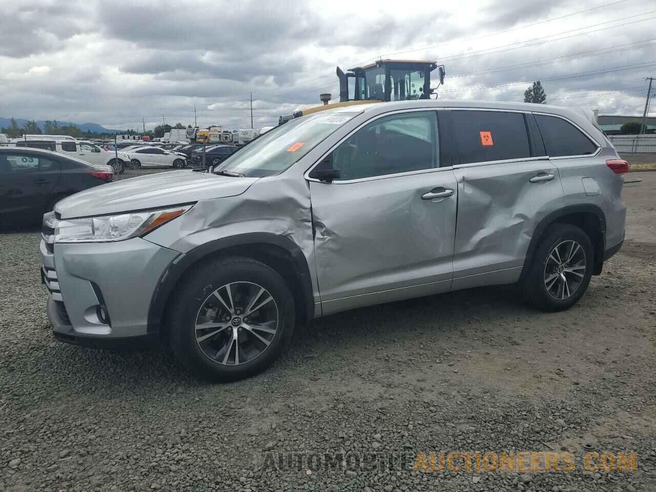 5TDBZRFH2JS856687 TOYOTA HIGHLANDER 2018