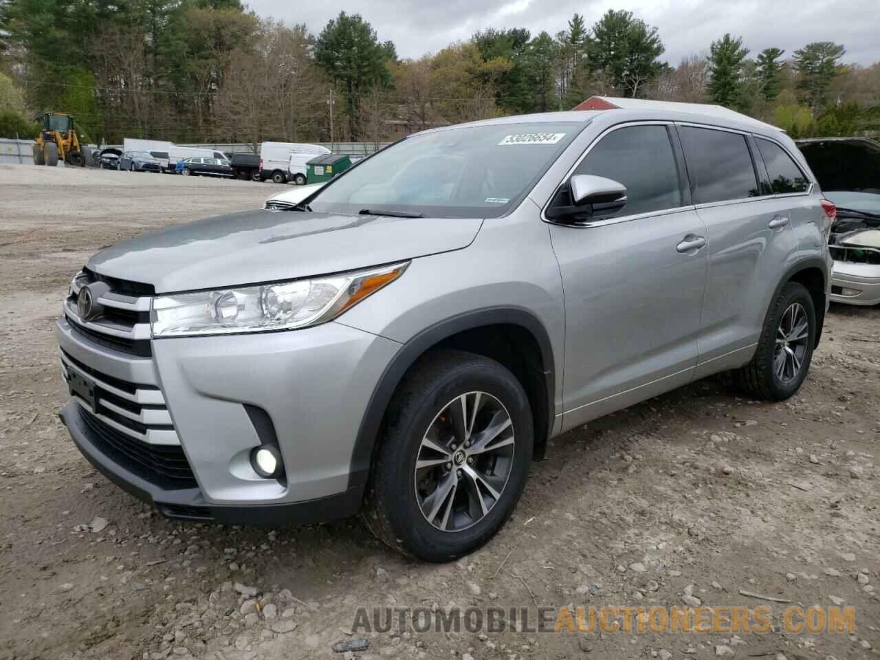 5TDBZRFH2JS912465 TOYOTA HIGHLANDER 2018