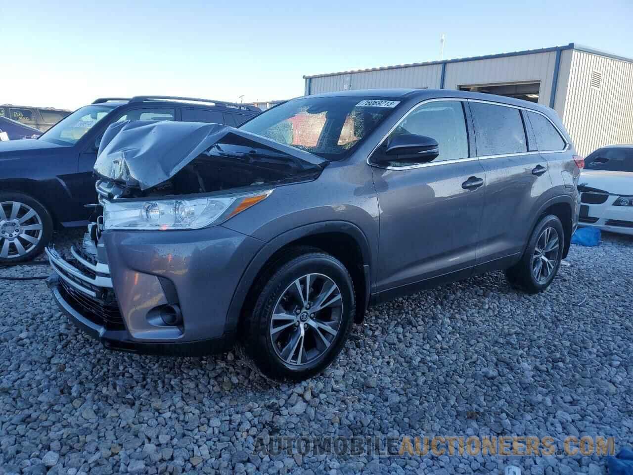 5TDBZRFH2KS700411 TOYOTA HIGHLANDER 2019