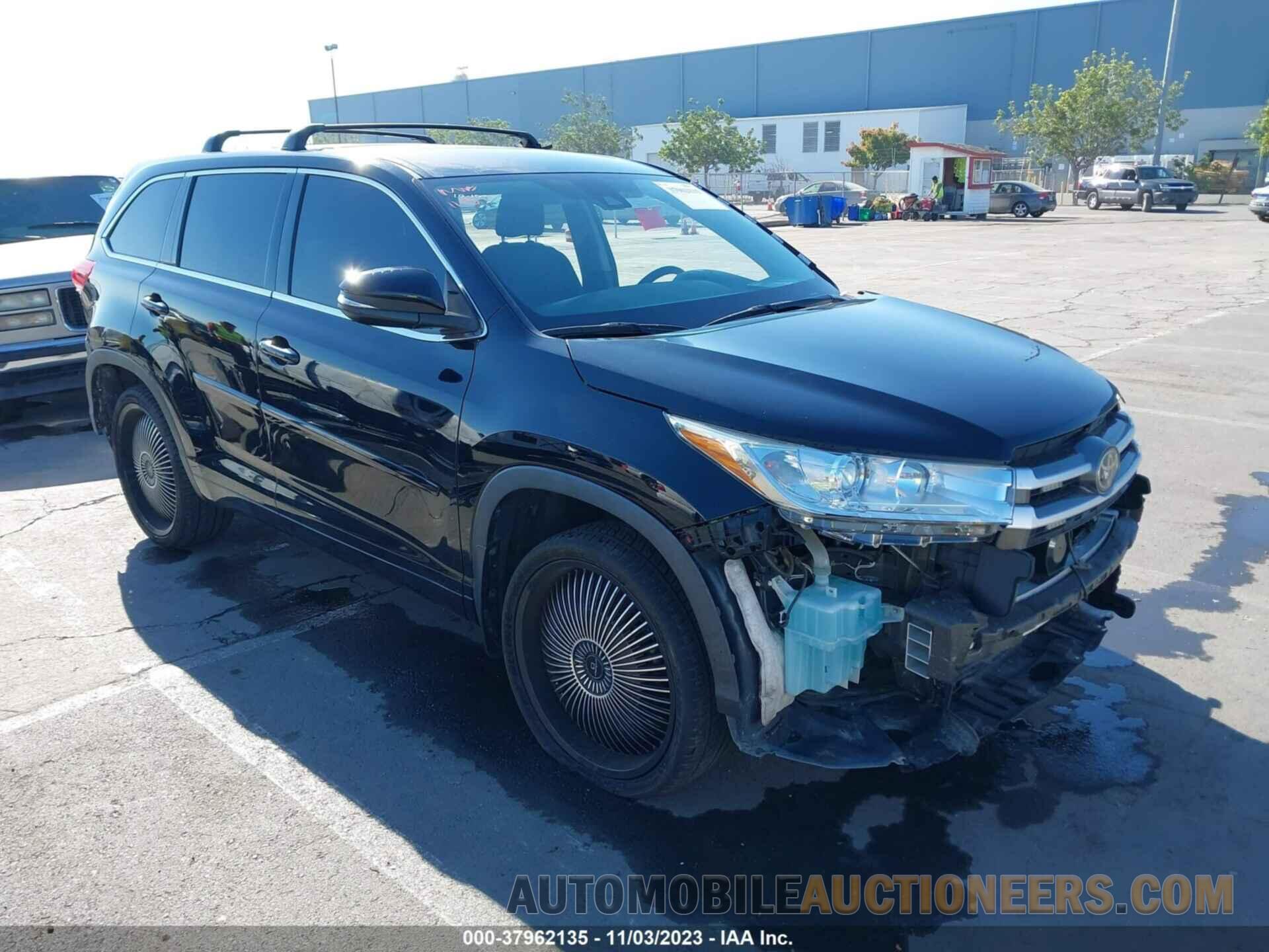 5TDBZRFH3HS393985 TOYOTA HIGHLANDER 2017