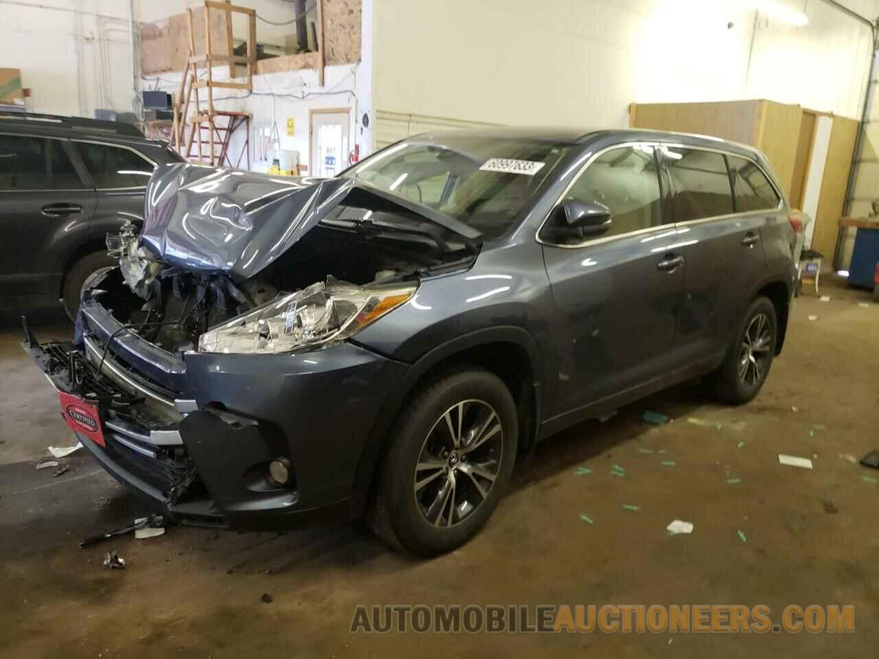 5TDBZRFH3HS439945 TOYOTA HIGHLANDER 2017