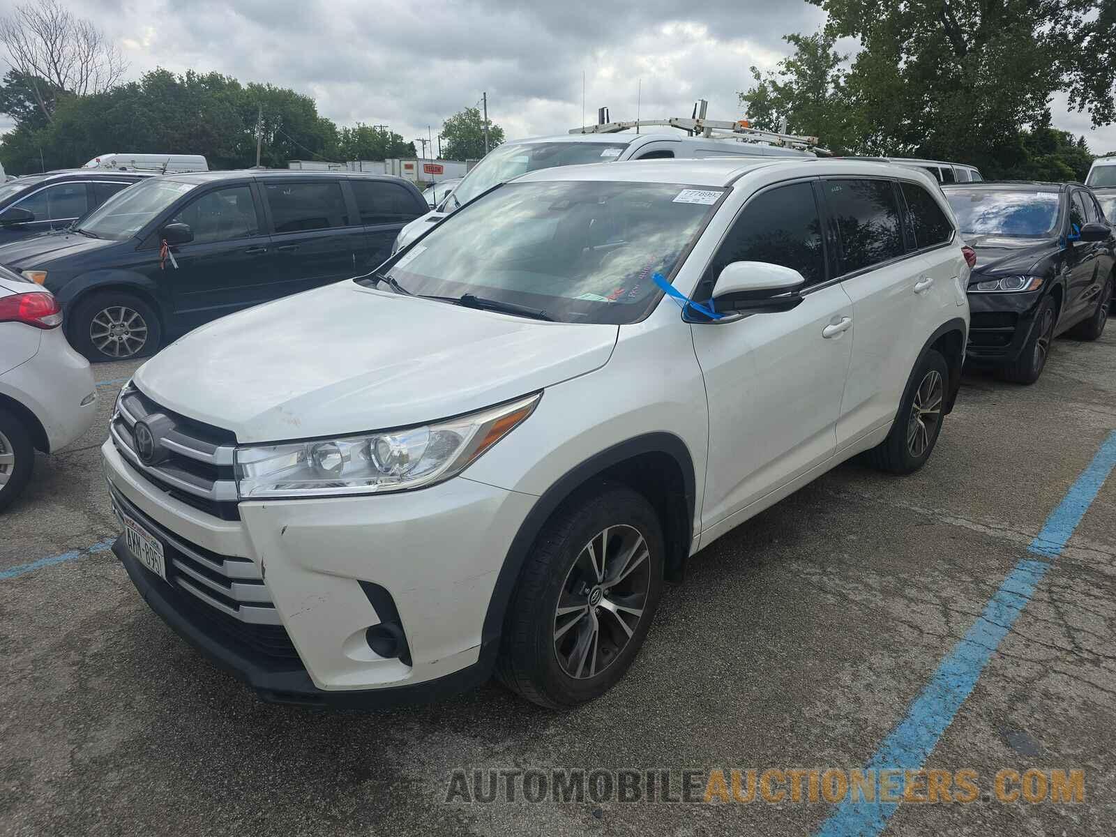 5TDBZRFH3HS440447 Toyota Highlander 2017