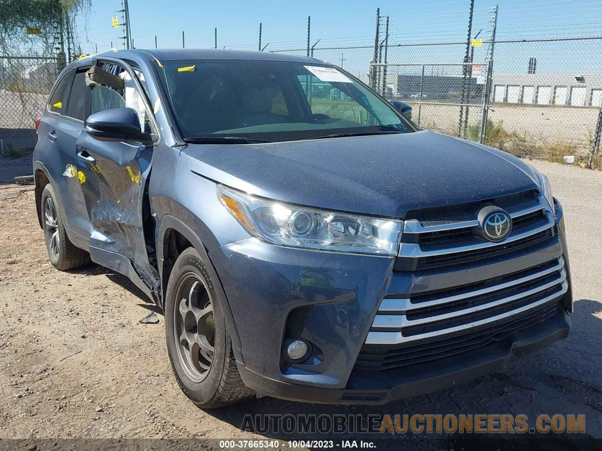 5TDBZRFH3JS842295 TOYOTA HIGHLANDER 2018