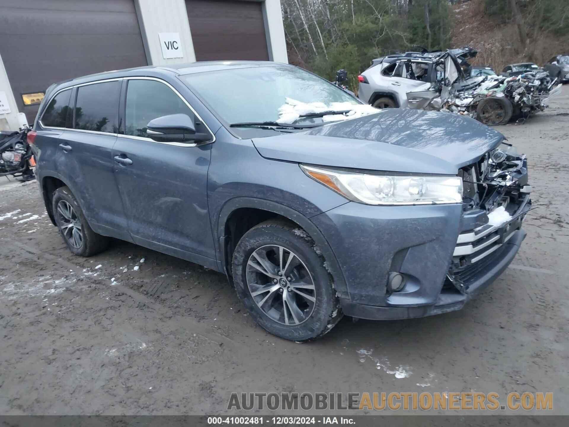 5TDBZRFH3JS898771 TOYOTA HIGHLANDER 2018