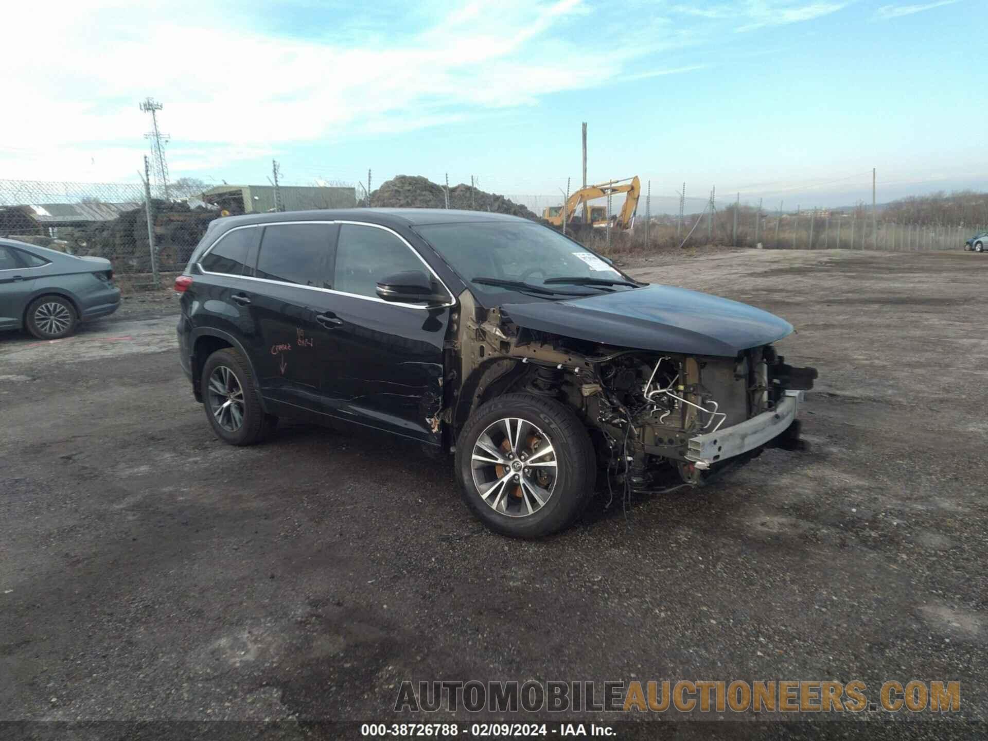 5TDBZRFH3JS904858 TOYOTA HIGHLANDER 2018