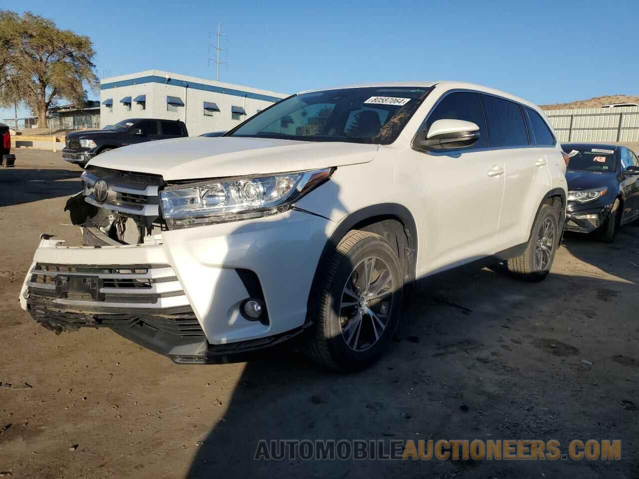 5TDBZRFH3KS919684 TOYOTA HIGHLANDER 2019