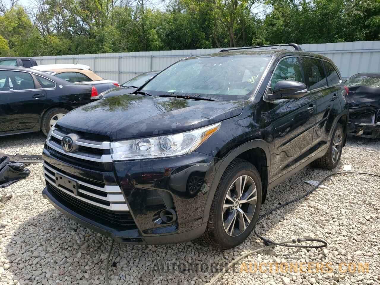 5TDBZRFH3KS937666 TOYOTA HIGHLANDER 2019