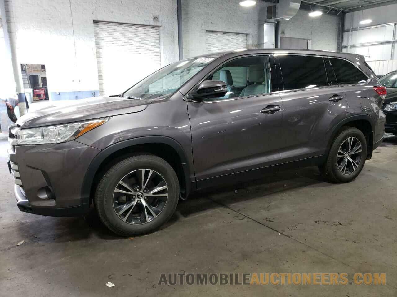 5TDBZRFH3KS966228 TOYOTA HIGHLANDER 2019