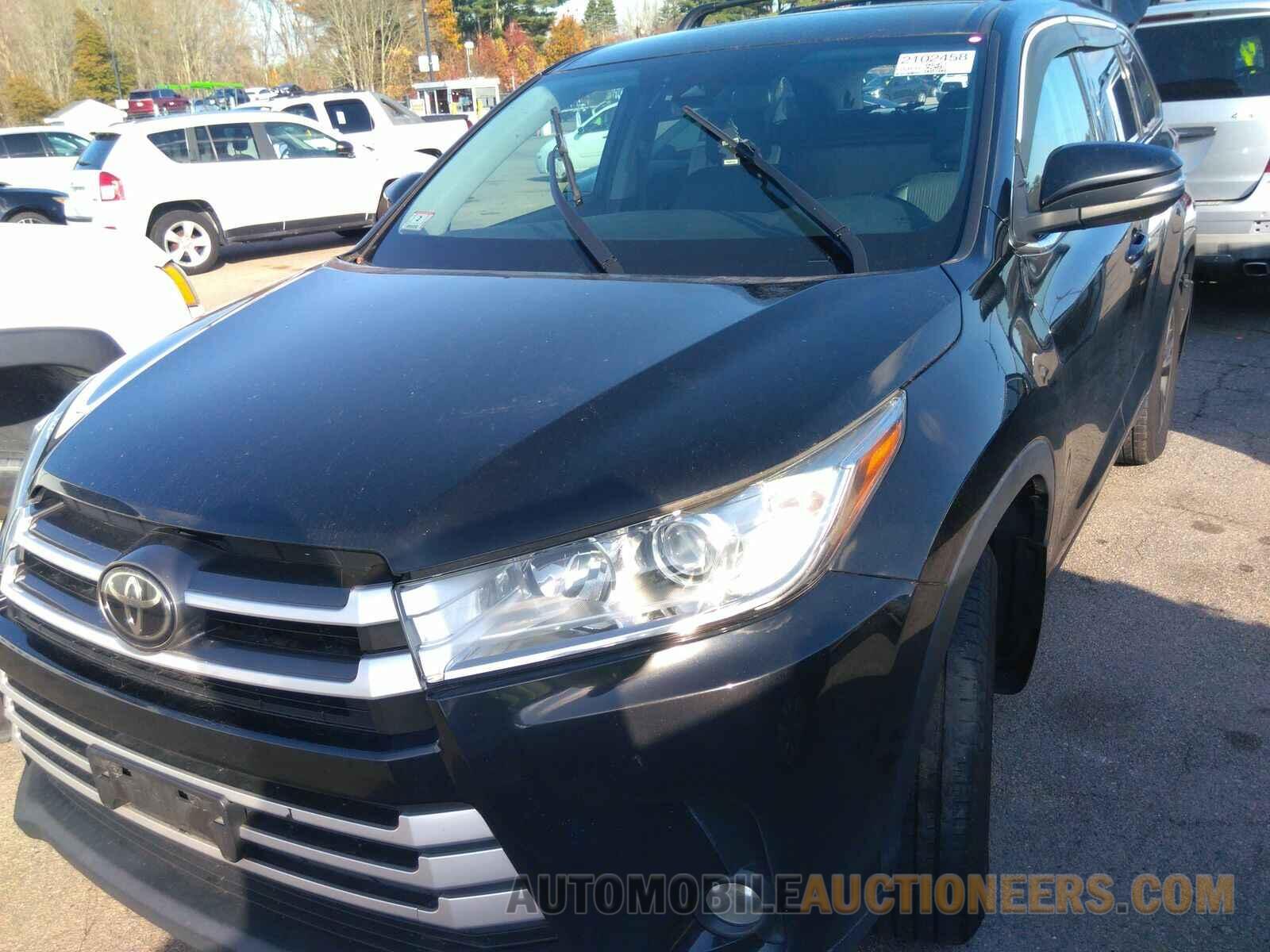 5TDBZRFH3KS970232 Toyota Highlander 2019