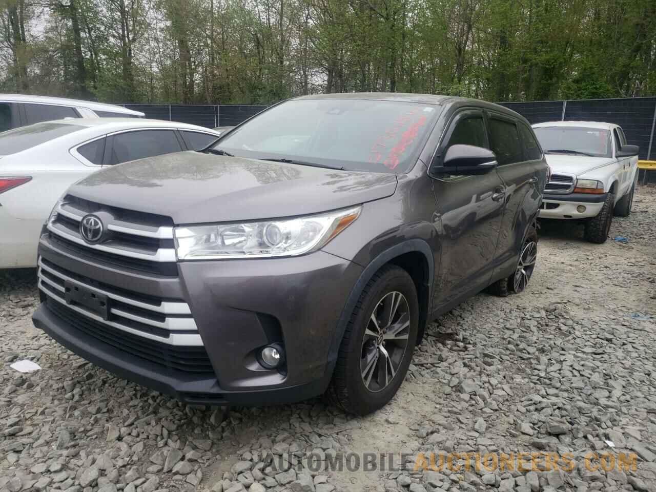 5TDBZRFH3KS984745 TOYOTA HIGHLANDER 2019