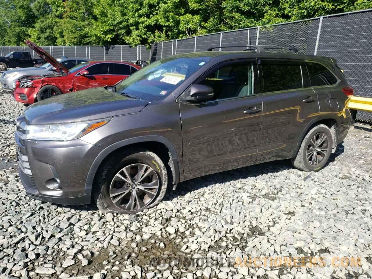 5TDBZRFH4HS442997 TOYOTA HIGHLANDER 2017