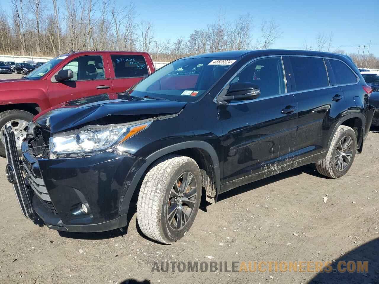 5TDBZRFH4JS828065 TOYOTA HIGHLANDER 2018