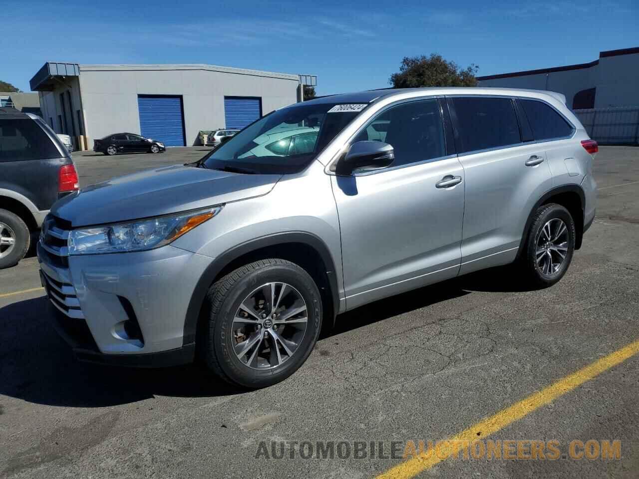 5TDBZRFH4JS847375 TOYOTA HIGHLANDER 2018