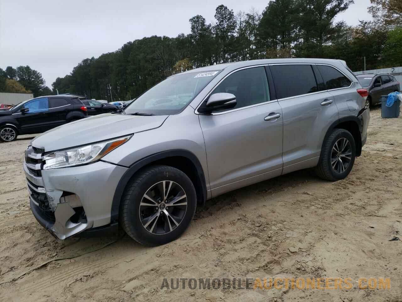 5TDBZRFH5JS495388 TOYOTA HIGHLANDER 2018