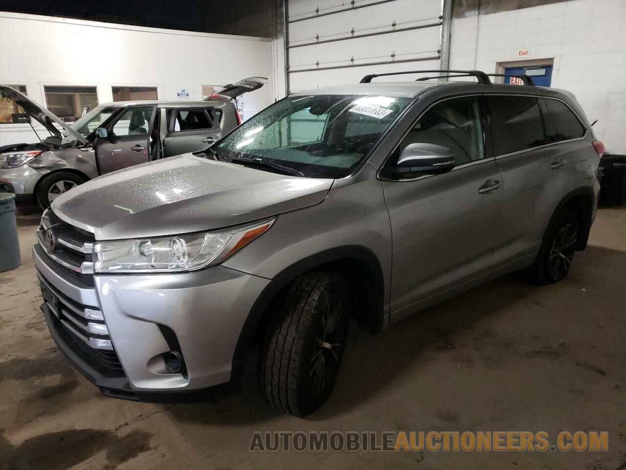 5TDBZRFH5JS853914 TOYOTA HIGHLANDER 2018