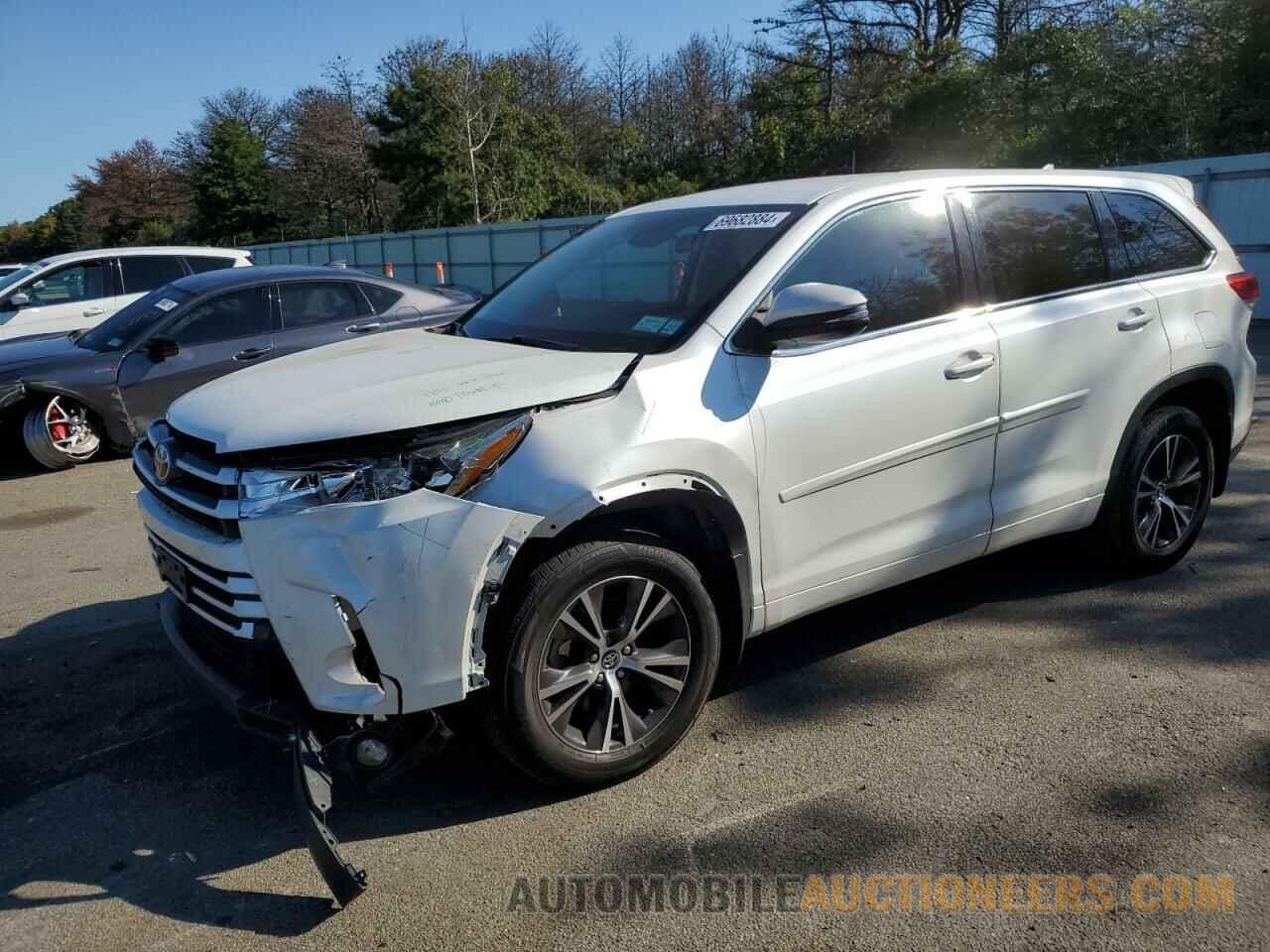 5TDBZRFH5JS883737 TOYOTA HIGHLANDER 2018