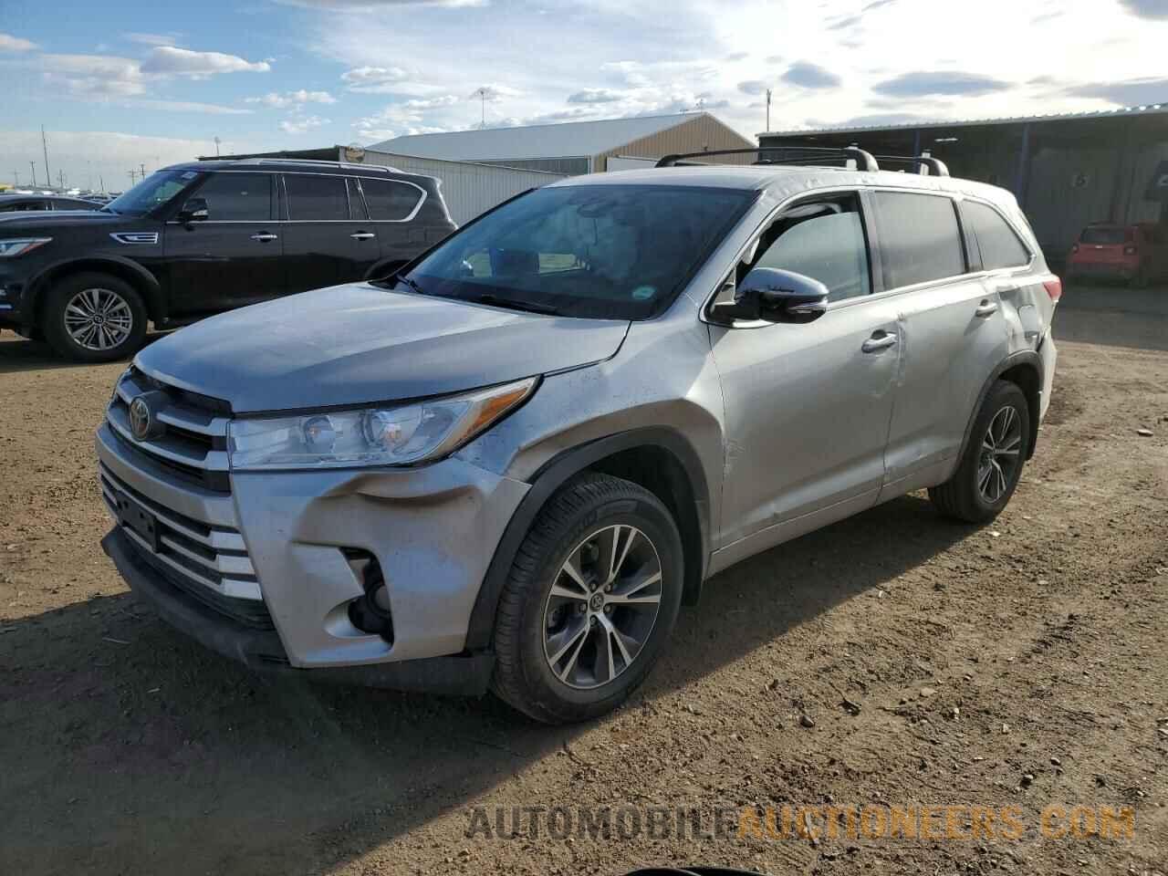 5TDBZRFH5JS893930 TOYOTA HIGHLANDER 2018