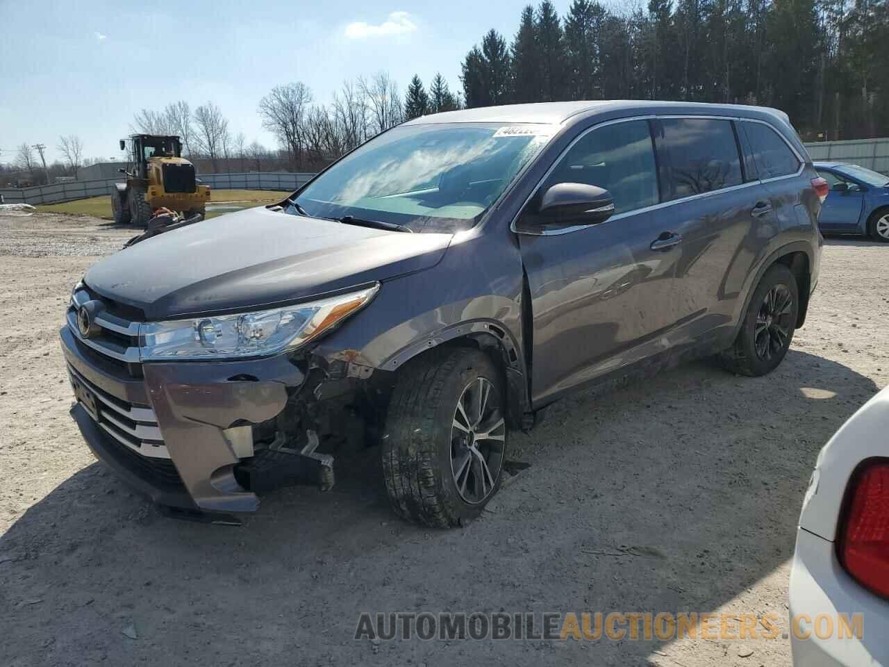 5TDBZRFH5KS722273 TOYOTA HIGHLANDER 2019