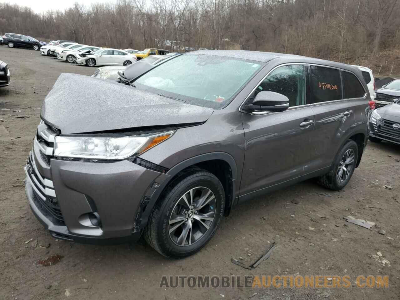 5TDBZRFH5KS738117 TOYOTA HIGHLANDER 2019