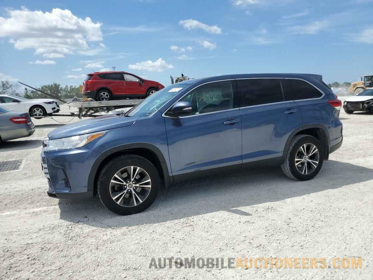 5TDBZRFH5KS945624 TOYOTA HIGHLANDER 2019