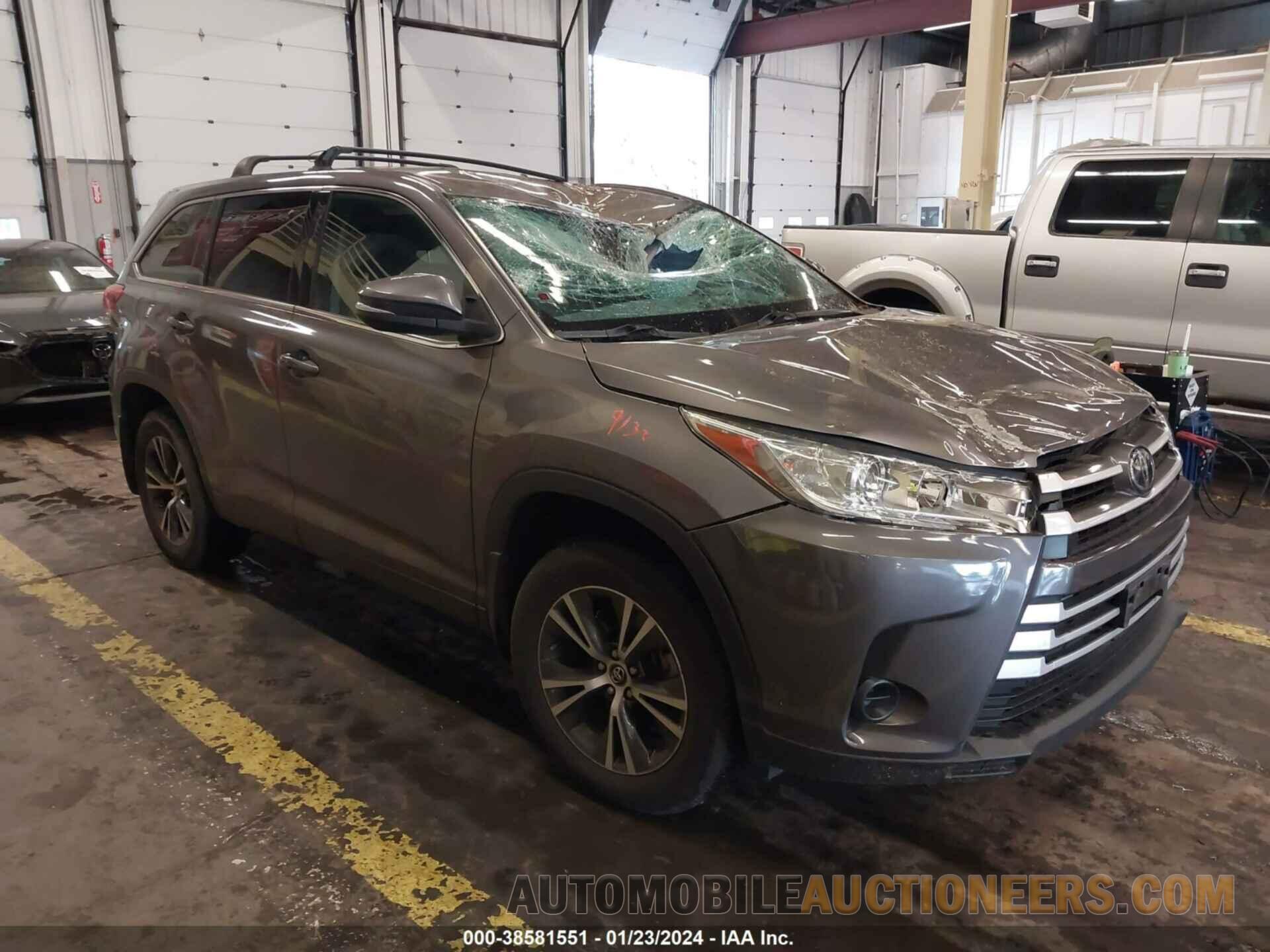 5TDBZRFH6HS471580 TOYOTA HIGHLANDER 2017