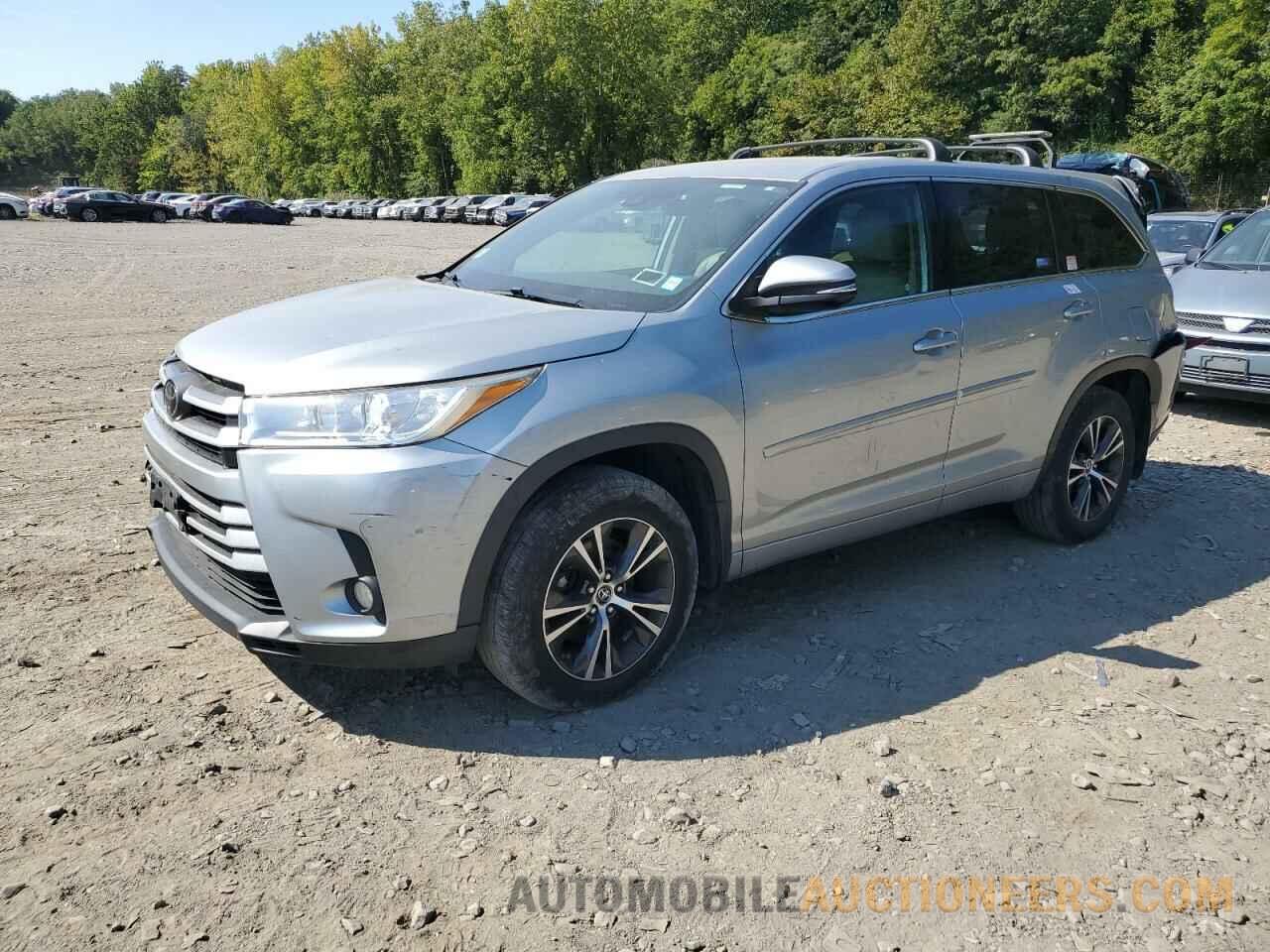 5TDBZRFH6JS840735 TOYOTA HIGHLANDER 2018