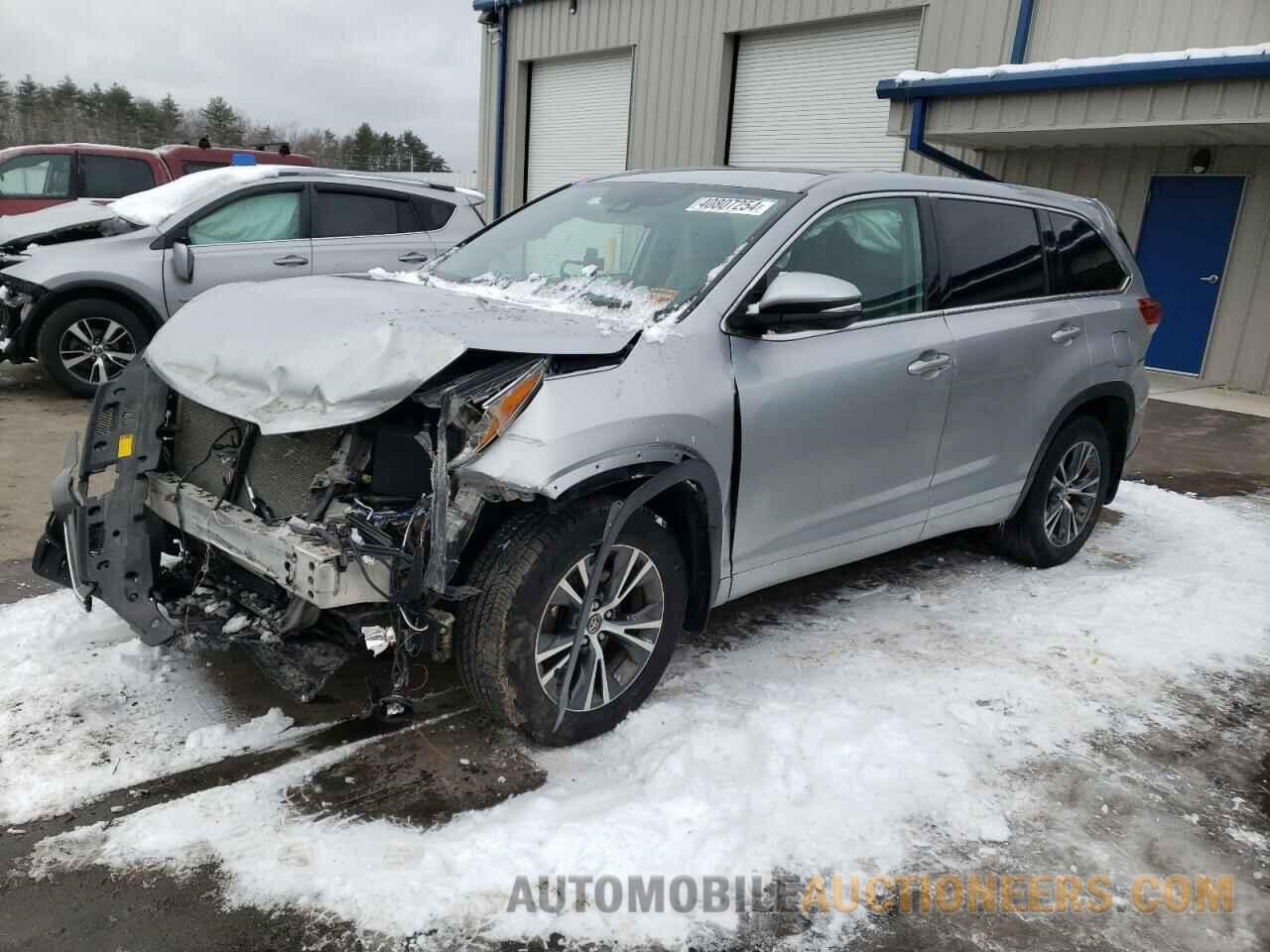 5TDBZRFH6JS857468 TOYOTA HIGHLANDER 2018