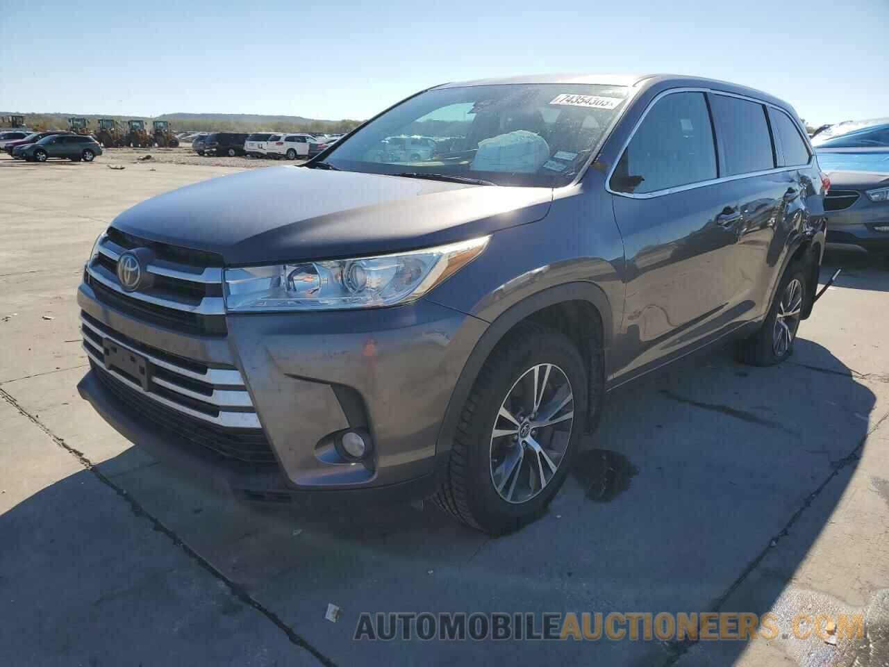 5TDBZRFH7JS866454 TOYOTA HIGHLANDER 2018