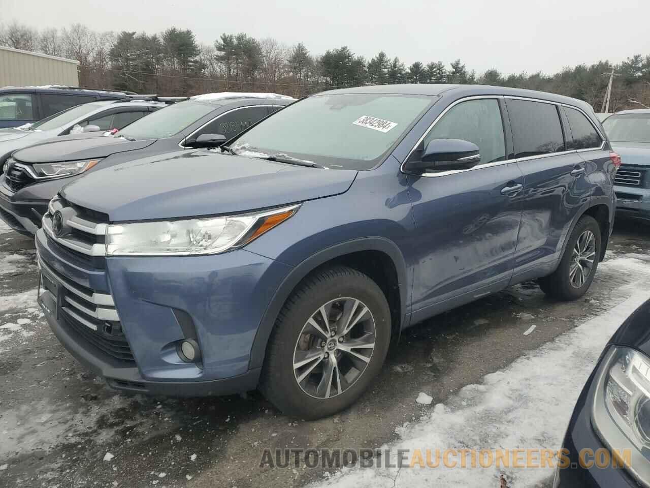 5TDBZRFH7JS905513 TOYOTA HIGHLANDER 2018