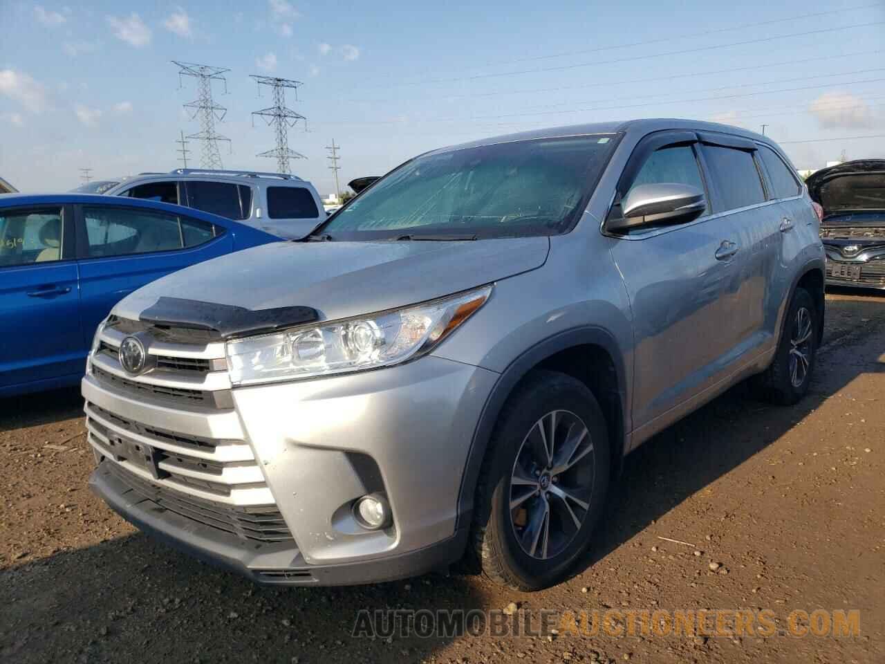 5TDBZRFH8HS405225 TOYOTA HIGHLANDER 2017