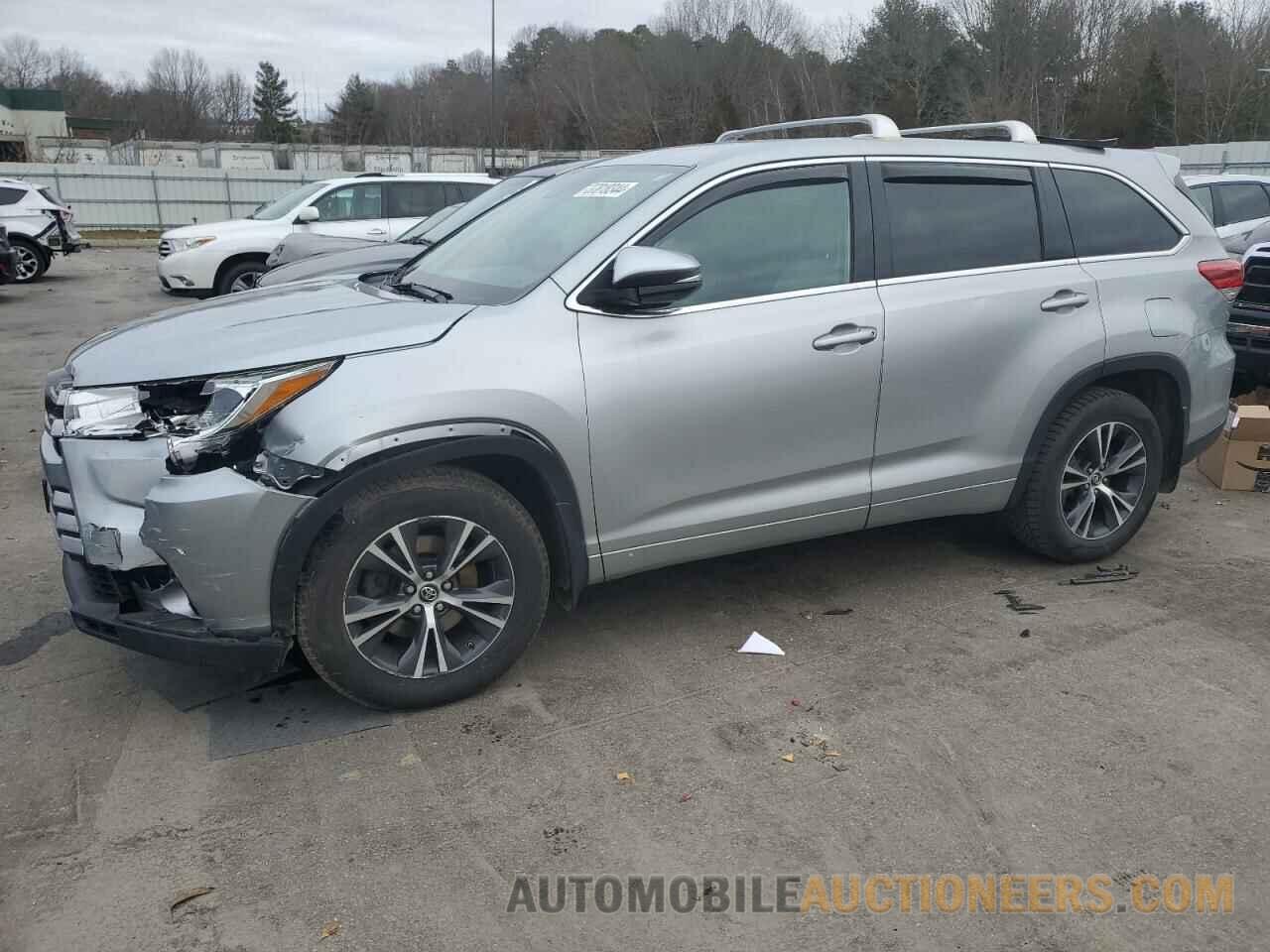 5TDBZRFH8JS874028 TOYOTA HIGHLANDER 2018