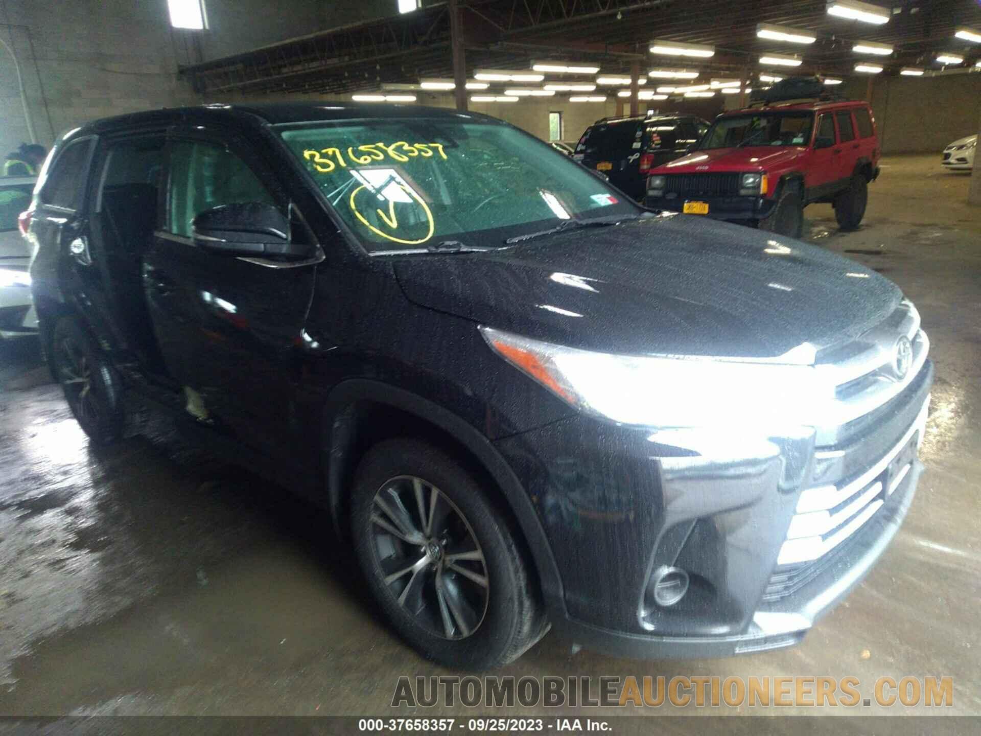 5TDBZRFH9JS493191 TOYOTA HIGHLANDER 2018