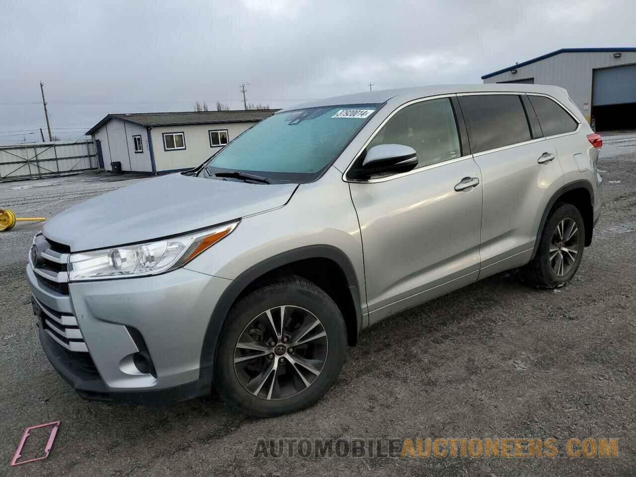 5TDBZRFH9JS823444 TOYOTA HIGHLANDER 2018