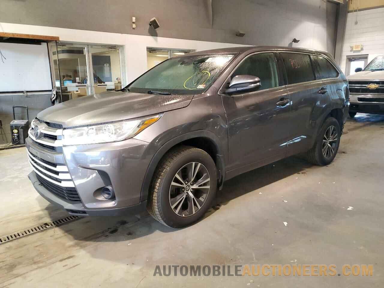 5TDBZRFH9JS847517 TOYOTA HIGHLANDER 2018