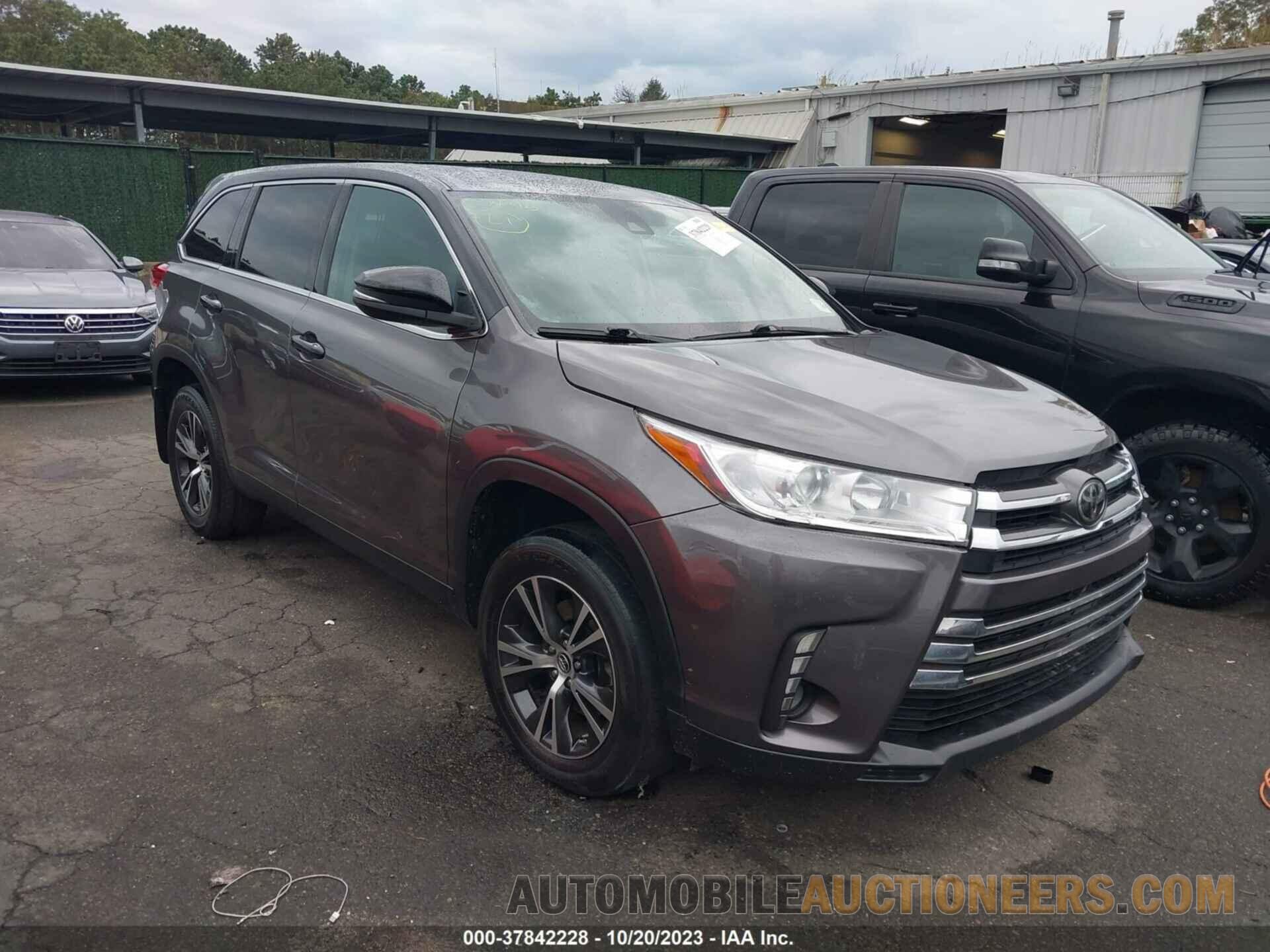 5TDBZRFH9KS939597 TOYOTA HIGHLANDER 2019