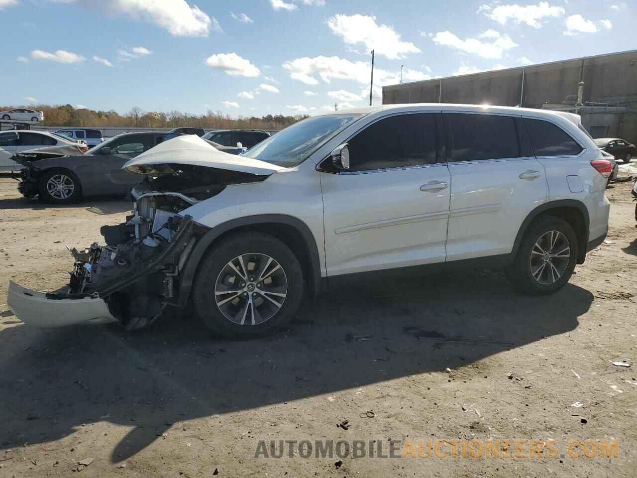 5TDBZRFH9KS976679 TOYOTA HIGHLANDER 2019