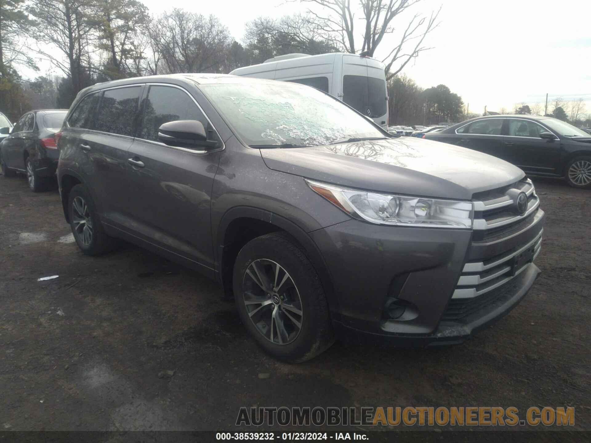 5TDBZRFHXHS371644 TOYOTA HIGHLANDER 2017