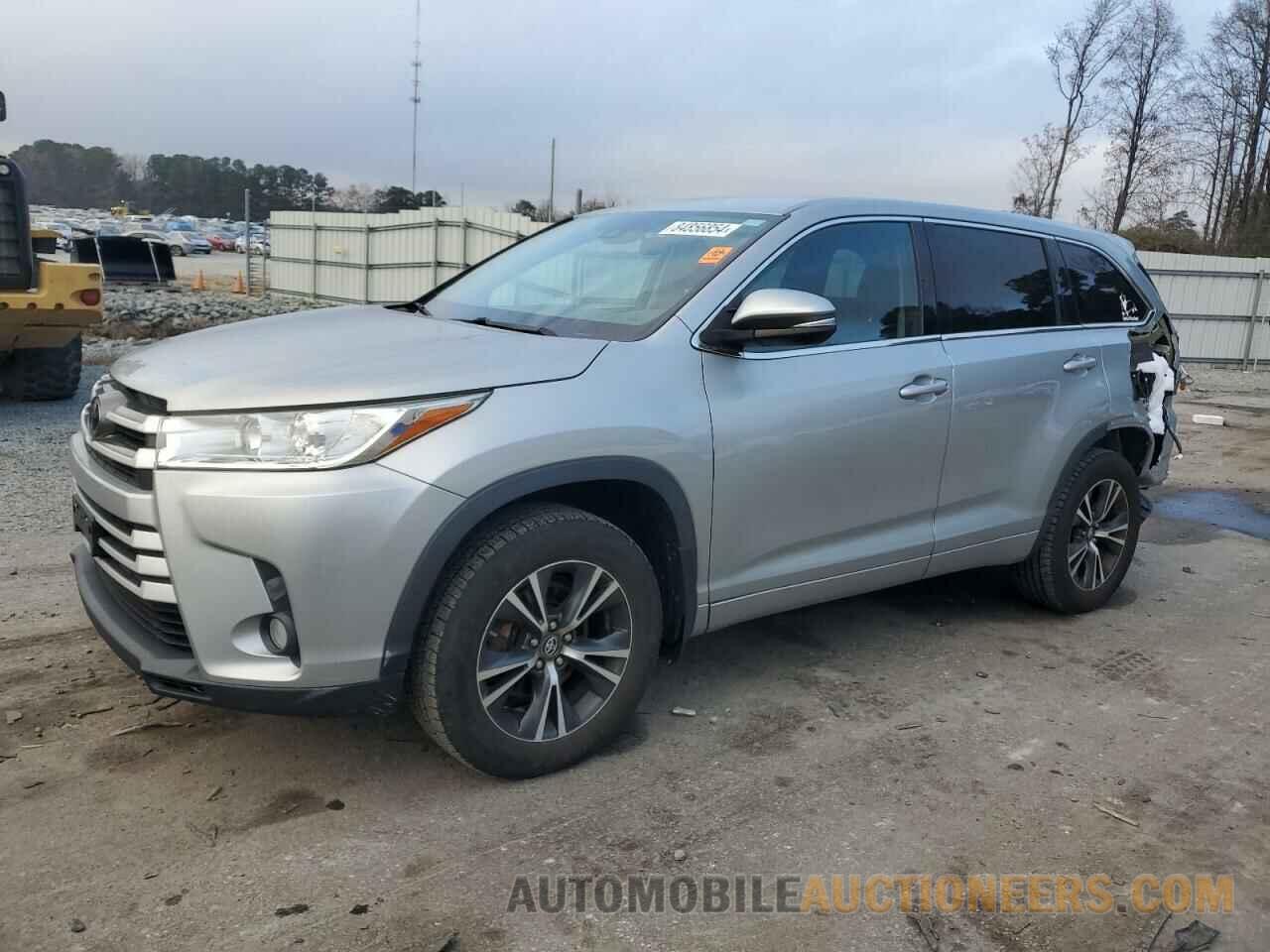 5TDBZRFHXHS385995 TOYOTA HIGHLANDER 2017