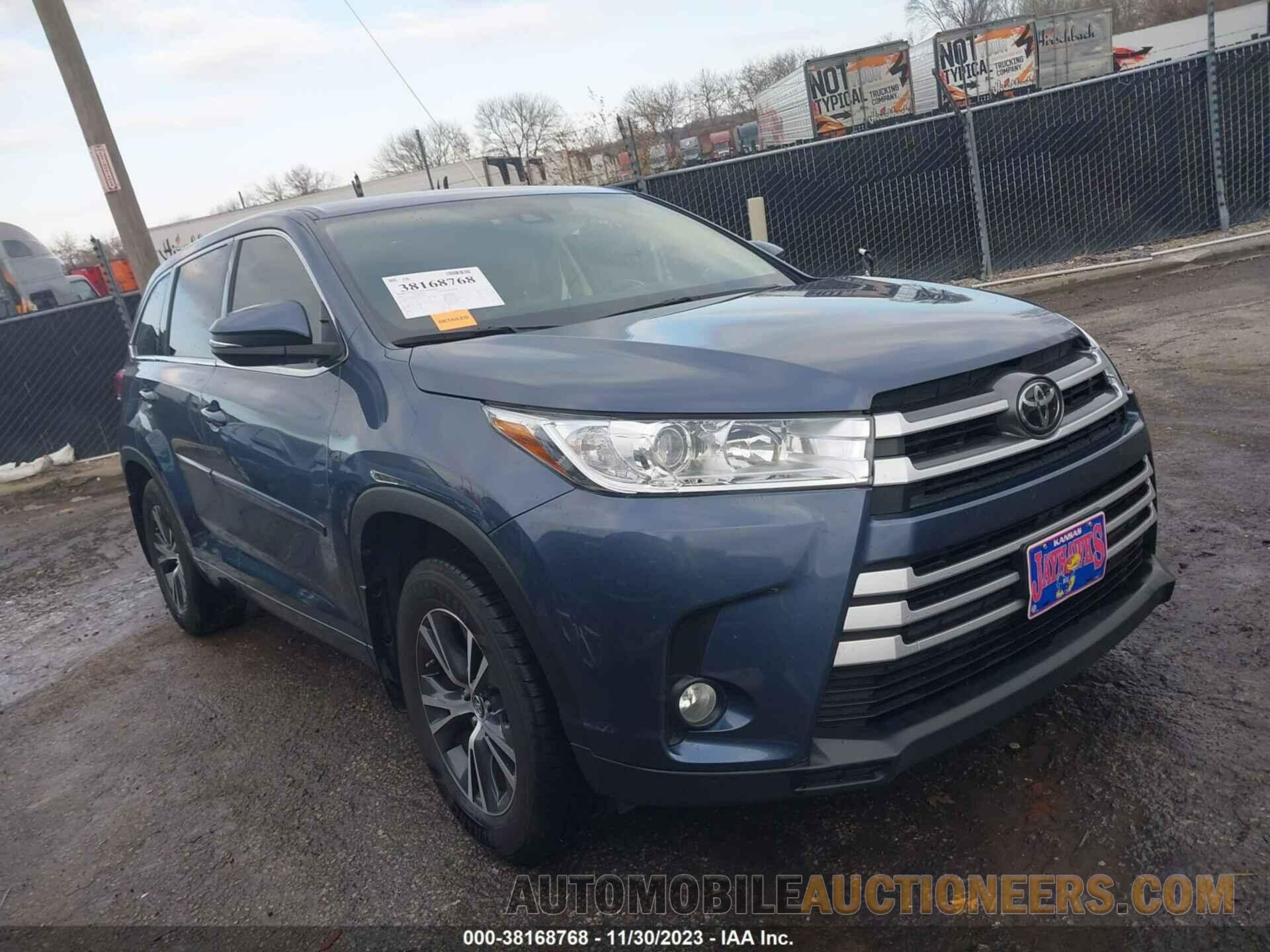 5TDBZRFHXHS389951 TOYOTA HIGHLANDER 2017