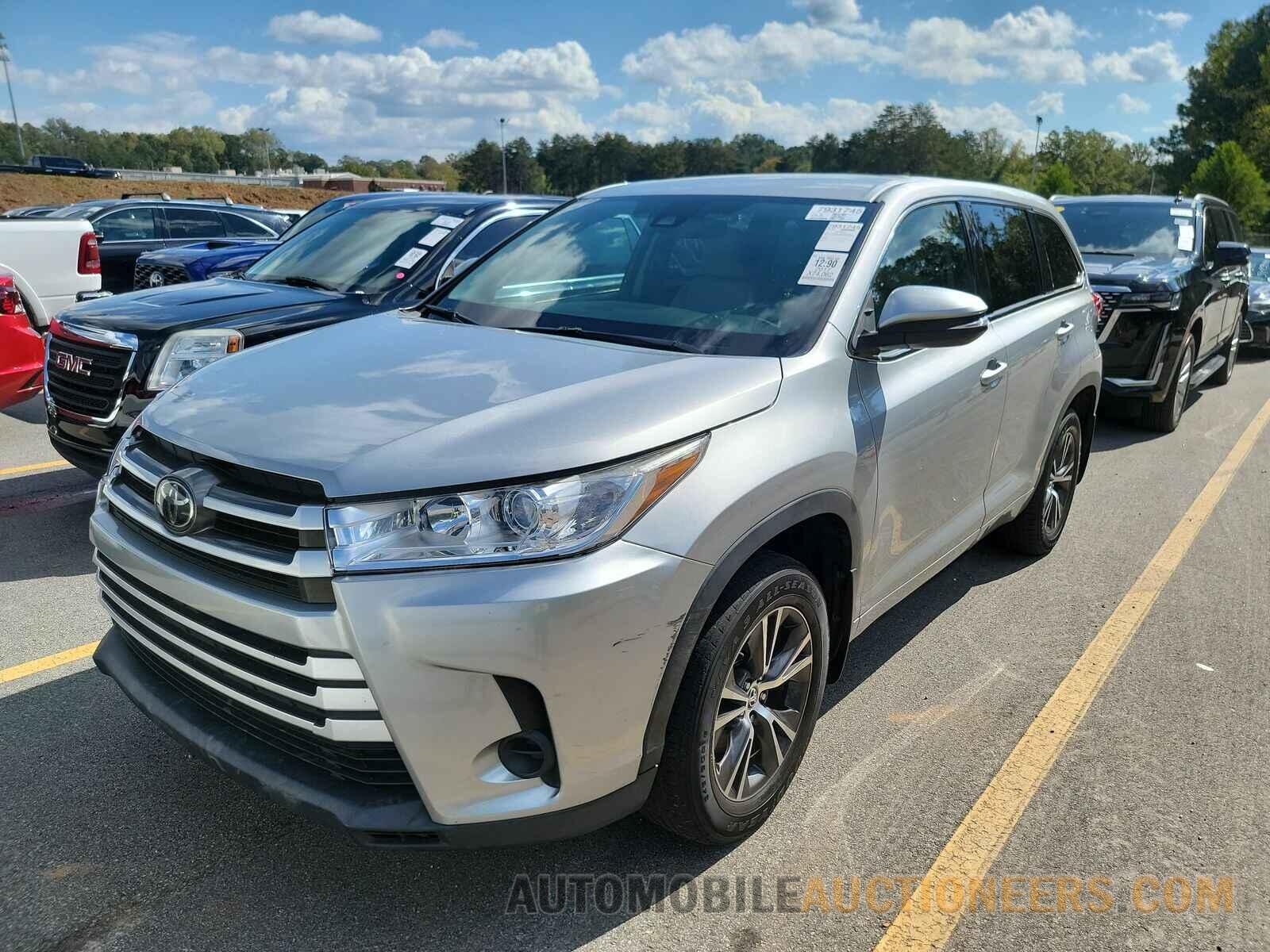 5TDBZRFHXHS426383 Toyota Highlander 2017