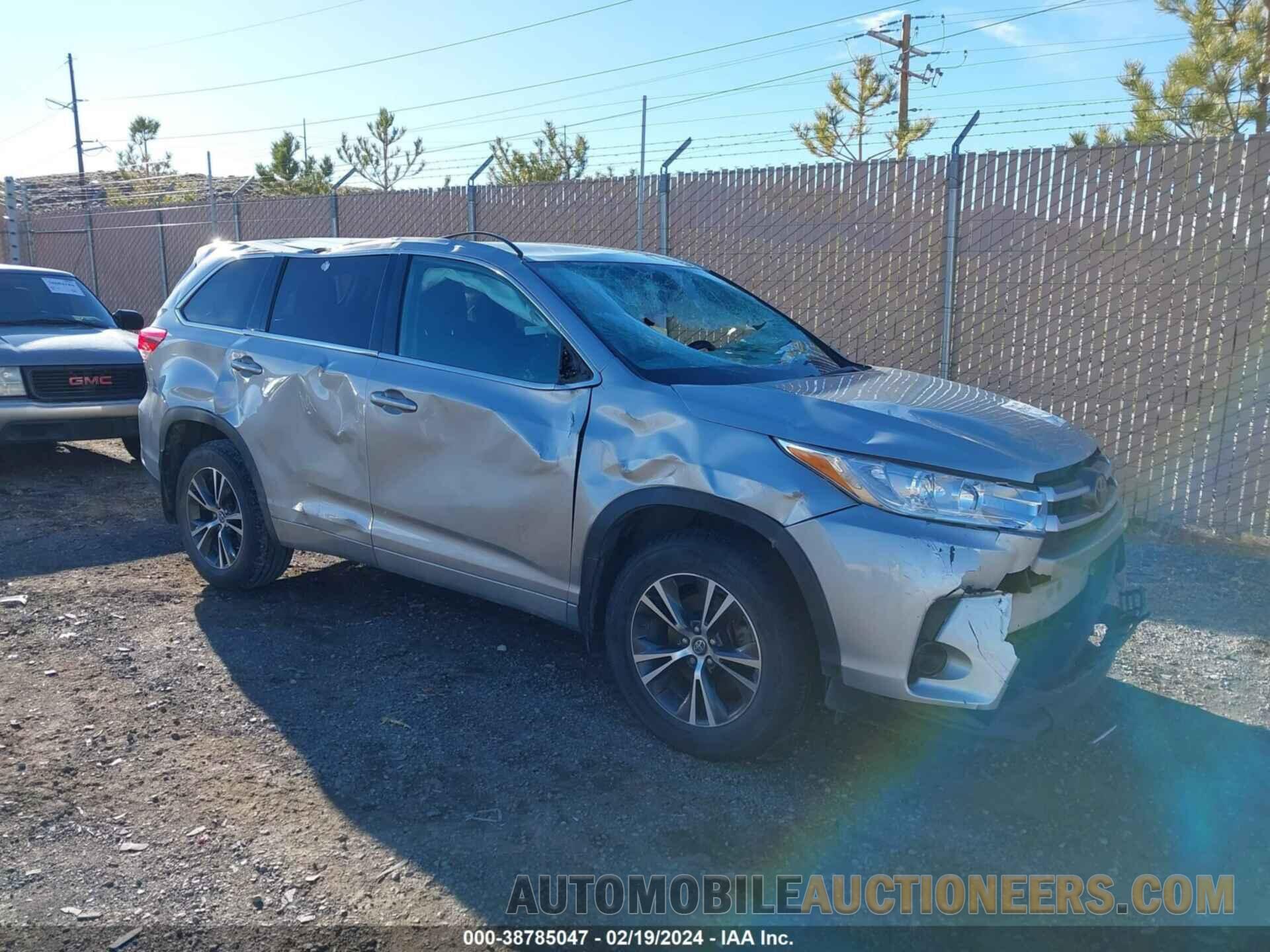 5TDBZRFHXJS818396 TOYOTA HIGHLANDER 2018