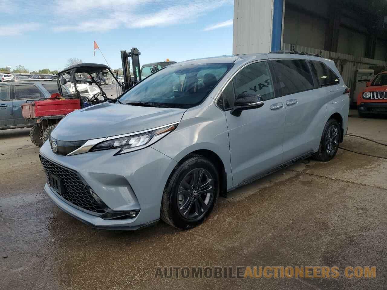 5TDCSKFC1RS122784 TOYOTA SIENNA 2024